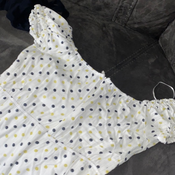 Dress size M - Picture 3 of 3